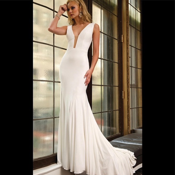 Dresses & Skirts - Gorgeous dress.